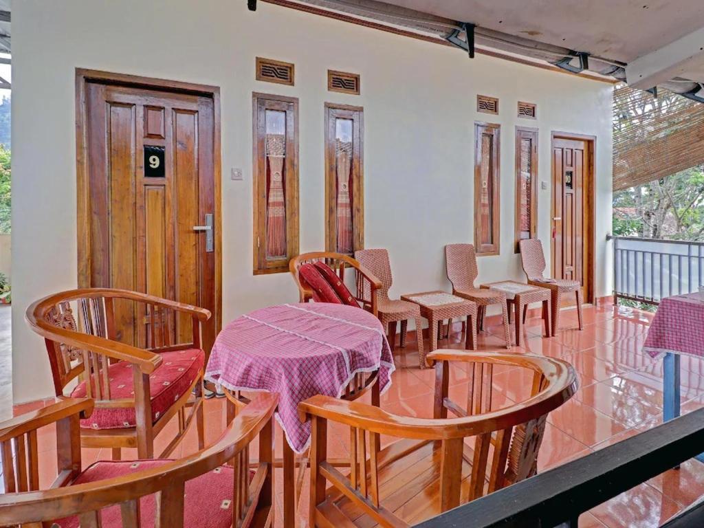 Adinda Homestay ليمبانغ المظهر الخارجي الصورة